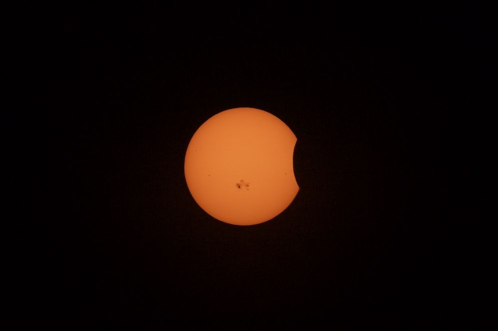 Oct 23, 2014 Partial Eclipse.jpg