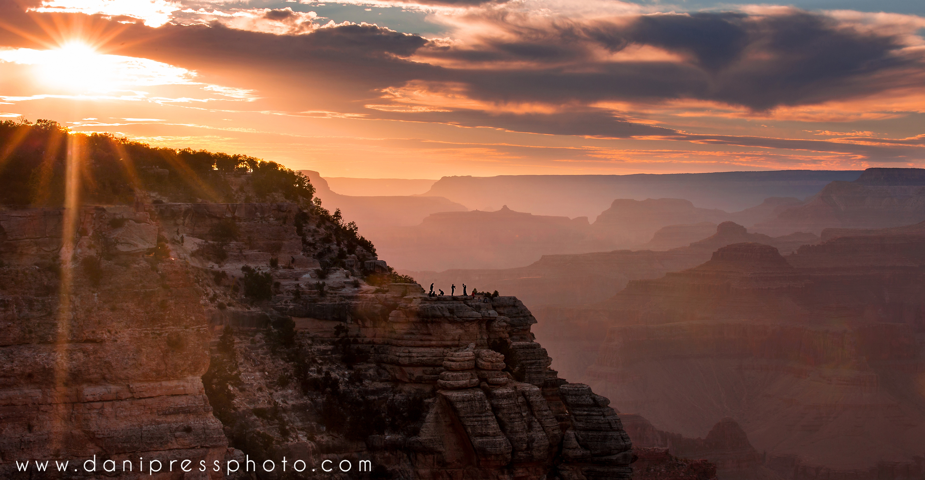 Grand Canyon Sunset photographers afterglow arizona travel famous places scenic danielle w lundberg danipress photography.jpg