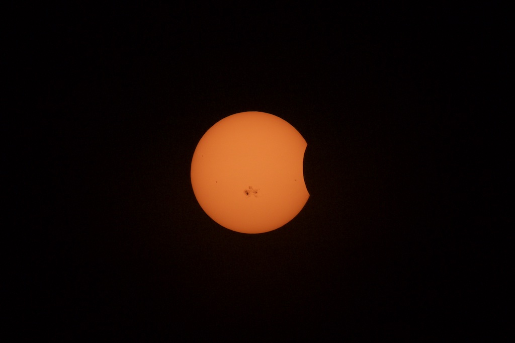 Oct 23, 2014 Partial Eclipse.jpg