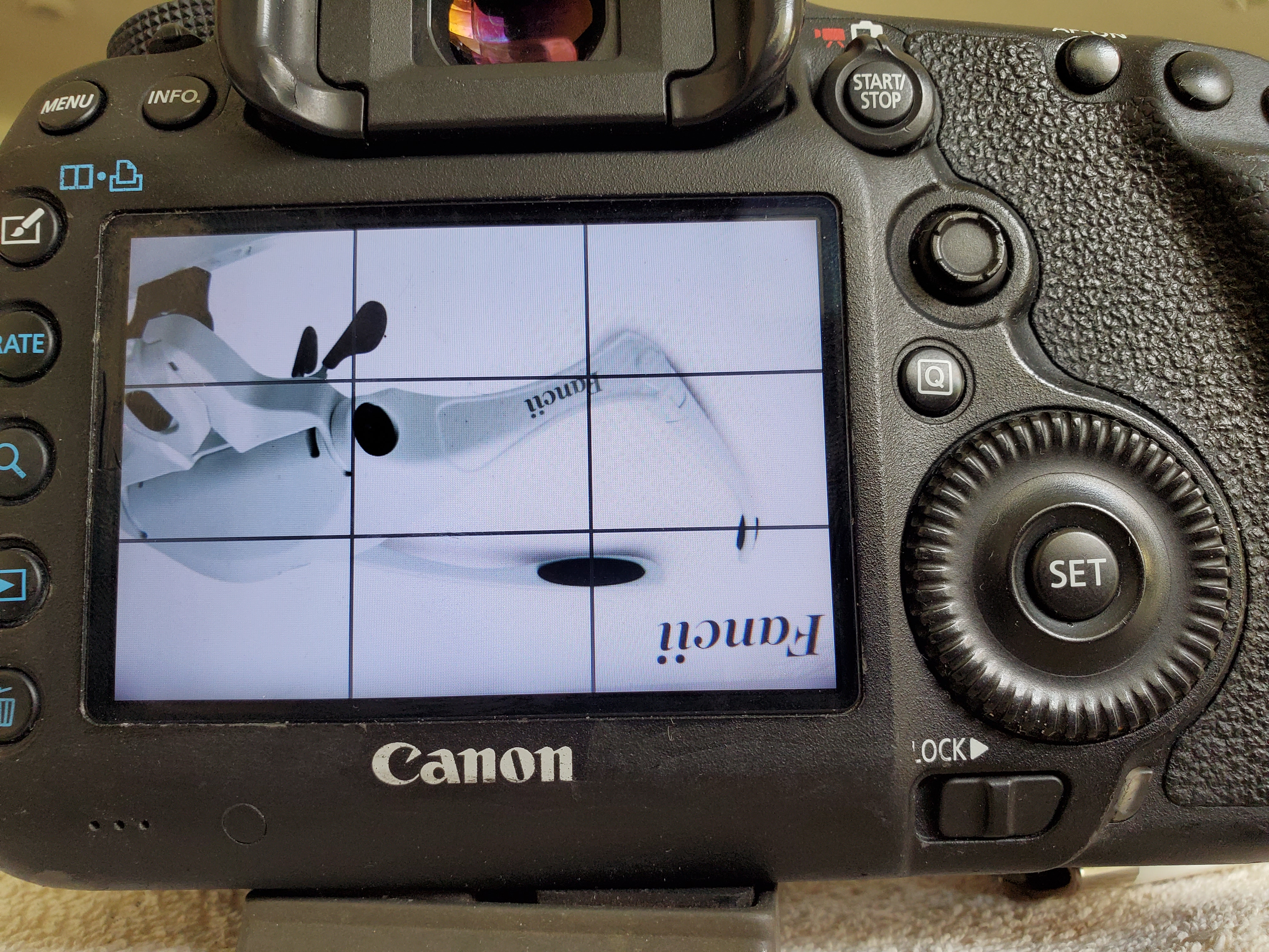 Image without banding when shooting slowly