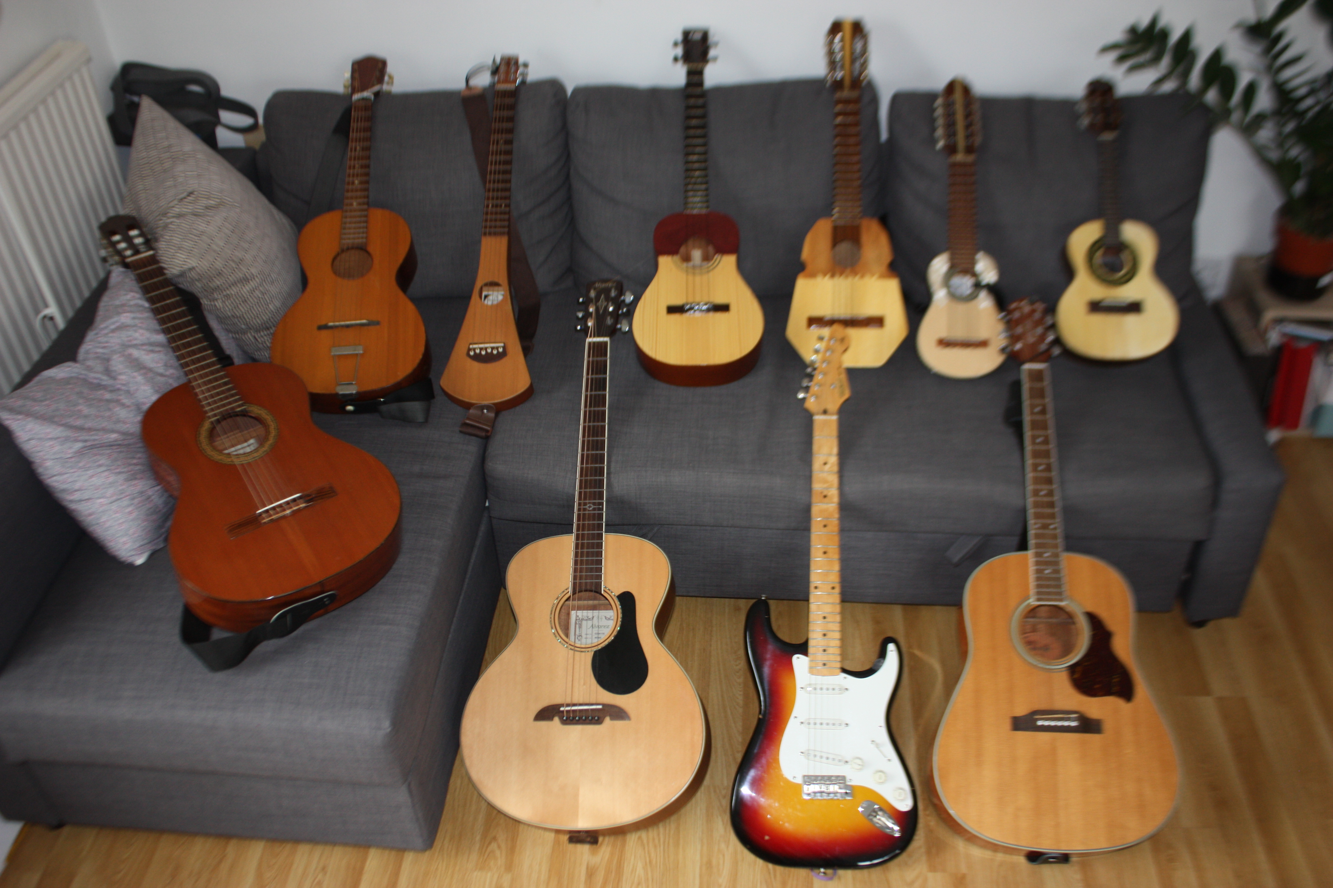 Example of blurry photo. Guitars on the top row, particularly on the right, are extremely blurry