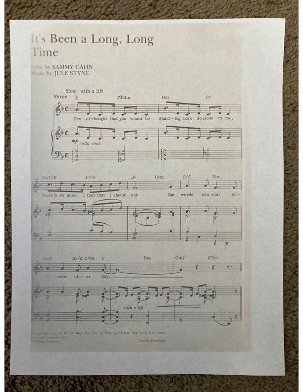 Need music to fill entire page and be only black and white