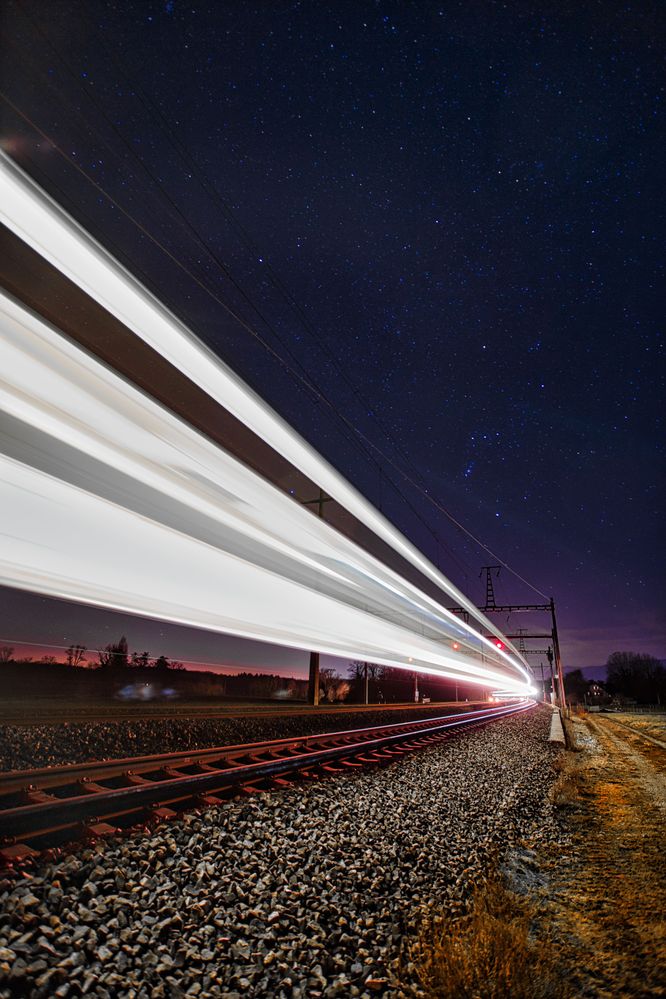 17mm, F/4, 30s, ISO 800