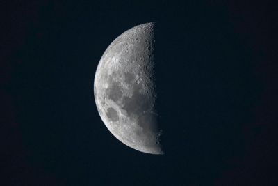 Moon R5 1280mm.jpg