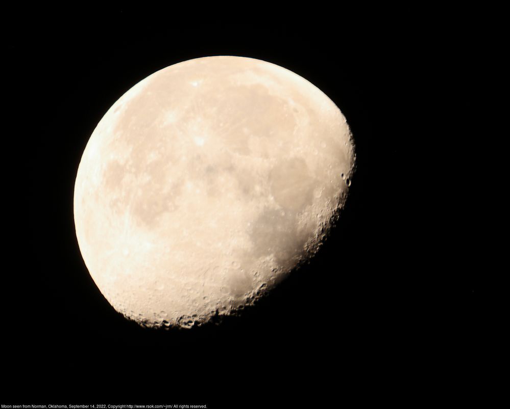 Moon seen from Norman, Oklahoma, September 14, 2022 ; F/16 ; Focal length 1120mm ; EF100-400mm f/4.5-5.6L IS II USM +1.4x III + Kenko TELEPLUS HD C-AF 2X DGX