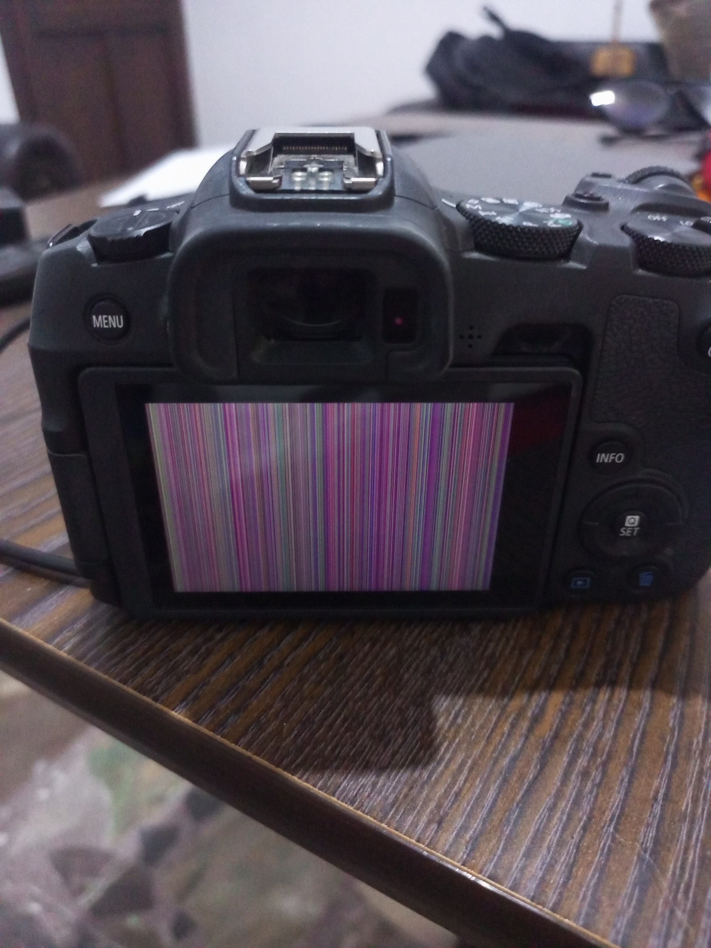 EOS R8 flip screen not working Canon Community