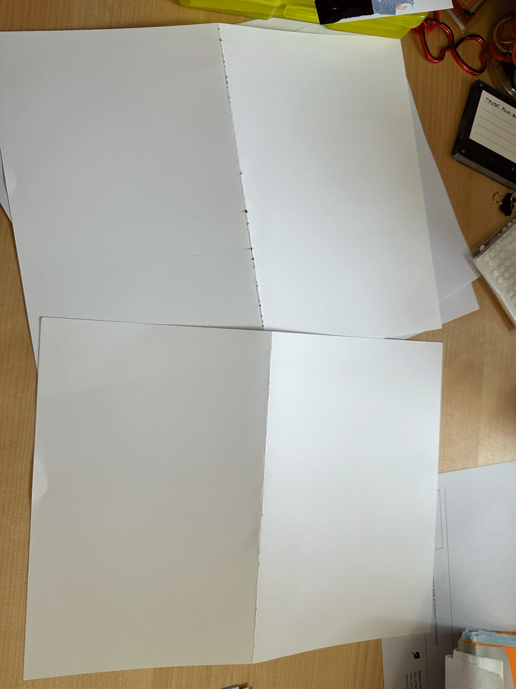 Left: First bottom plate cleaning sheet, Right: last bottom plate cleaning sheet