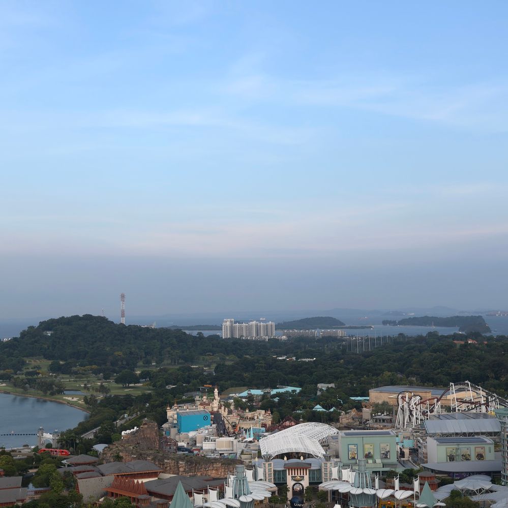 view from the Singapore Cable CaR