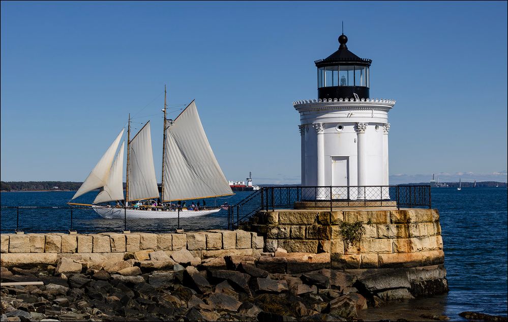 Portland Maine Lighthouse.jpg