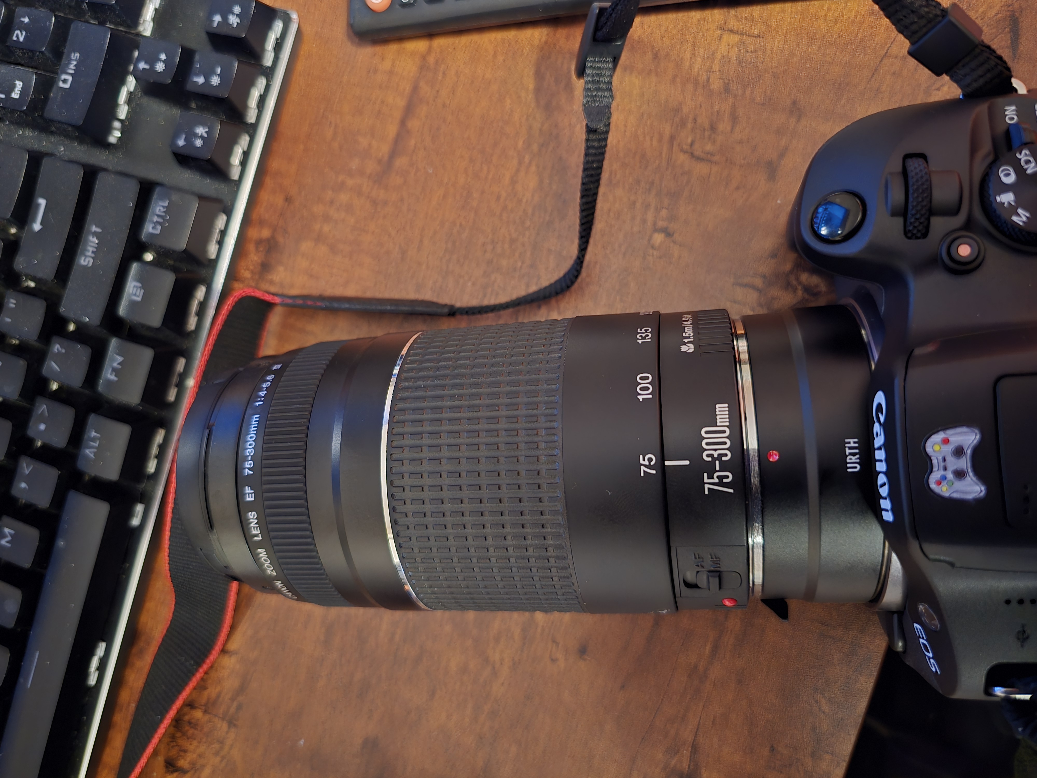 Solved: EOS R100 not able to use Manual focus - Canon Community