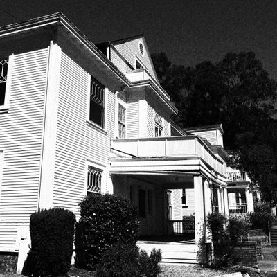 Senuiyr Officer Housie row.JPG