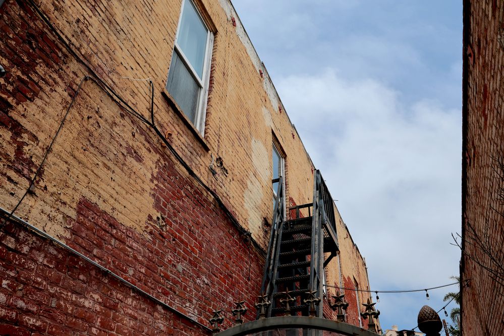 Stairway.JPG Stairway.JPG