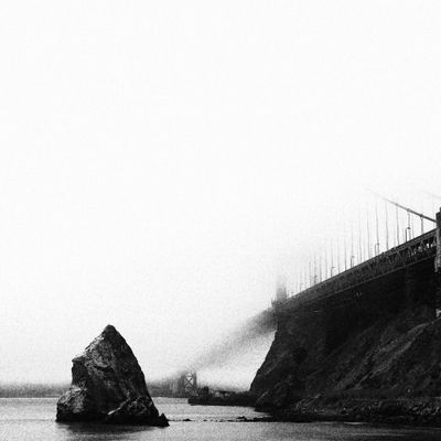 b&w Golden Gate Bridge Marin.JPG