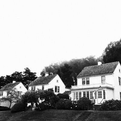 b&w Persidio Housing.JPG