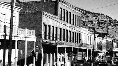 old Washoe Club Virginia City.JPG
