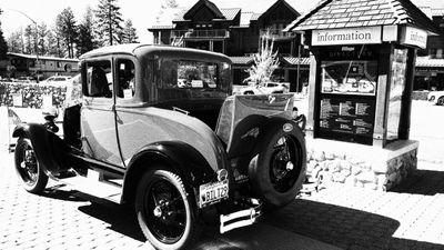 1929 Ford Rumble Seat classic.JPG