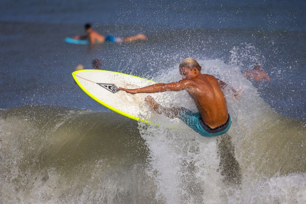 570mm 1/2500, F8, ISO250