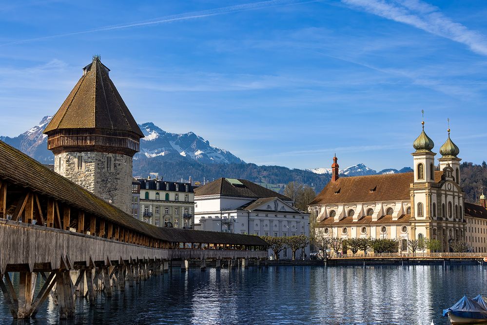 2375_Catholic church in Lucerne, Switzerland foot bridge_P.jpg