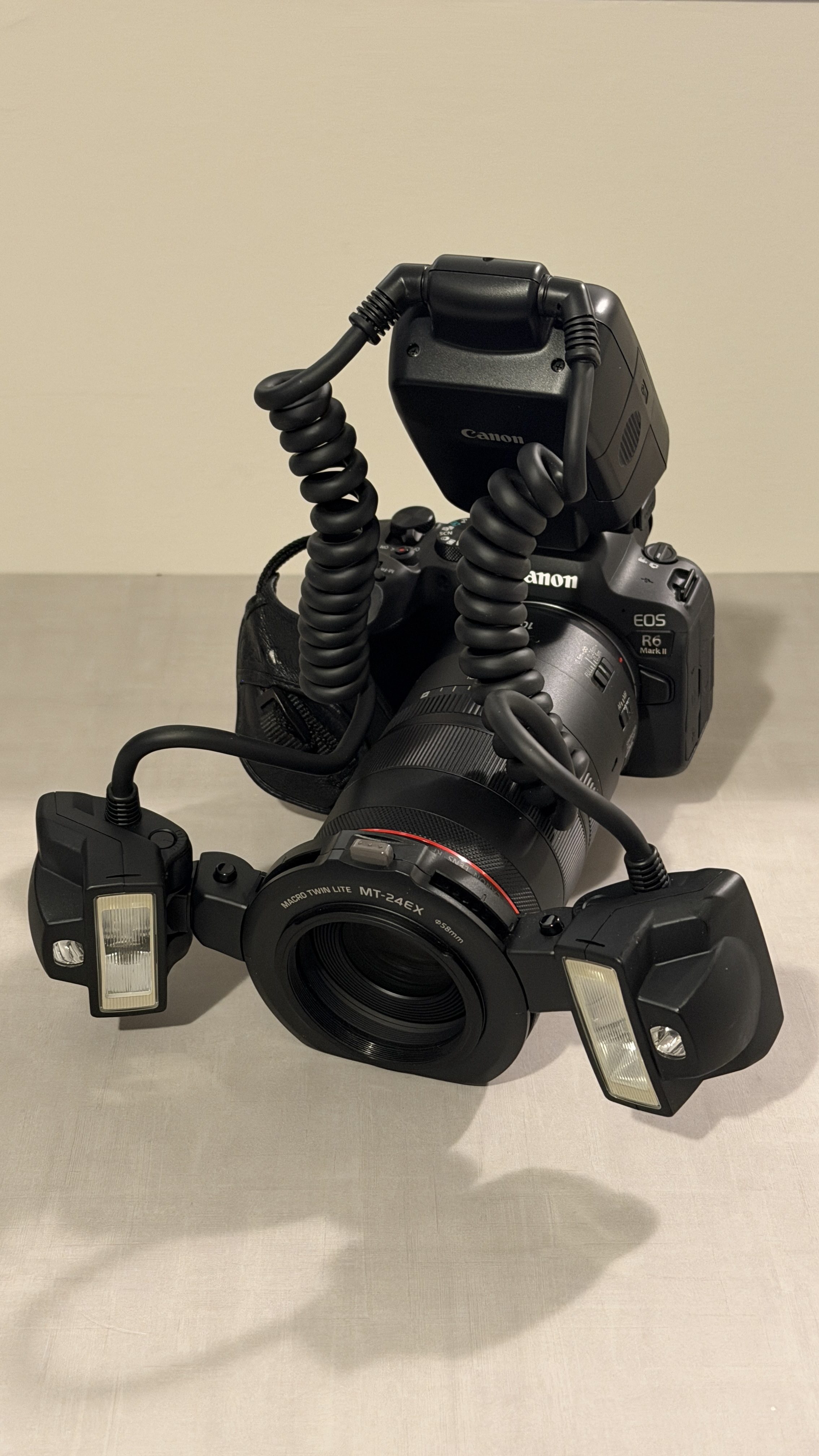 Solved: Is the Macro Twin Lite MT-24EX compatible with the