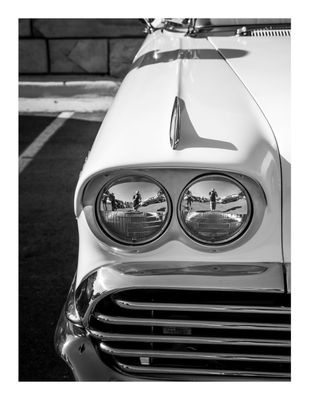 B&W 1.jpg