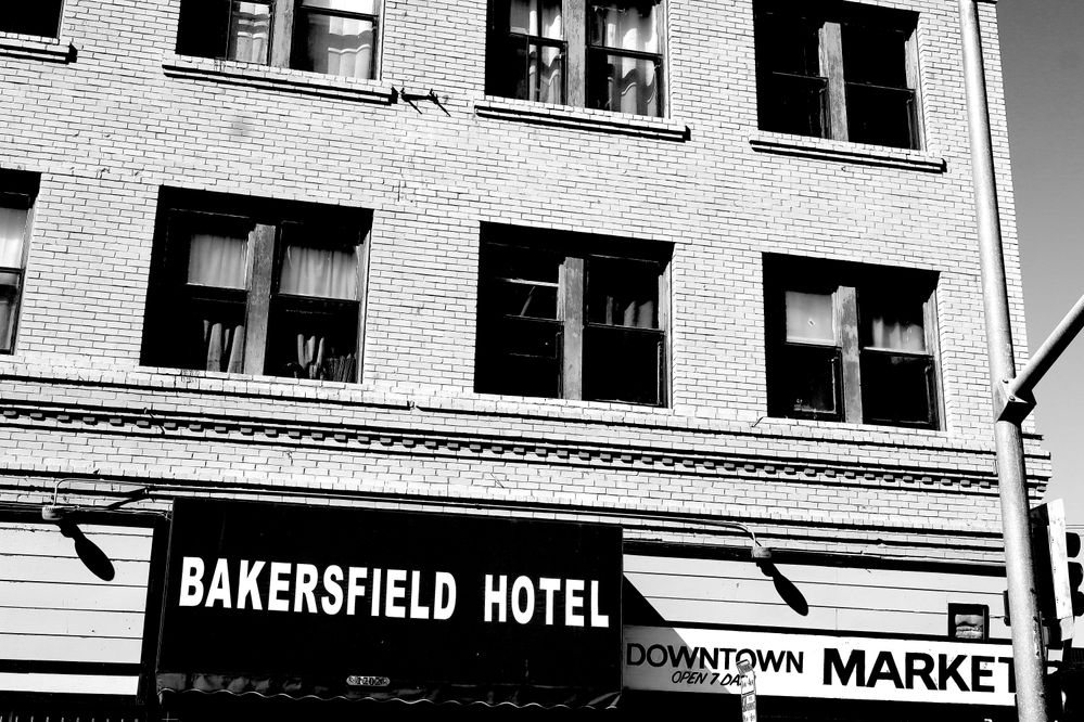 BakersfieldHotelBW.JPG
