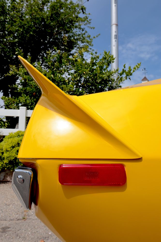 Camaro1.JPG