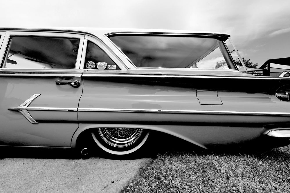 Parkwood1 BW.JPG