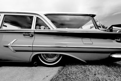 Parkwood1 BW.JPG