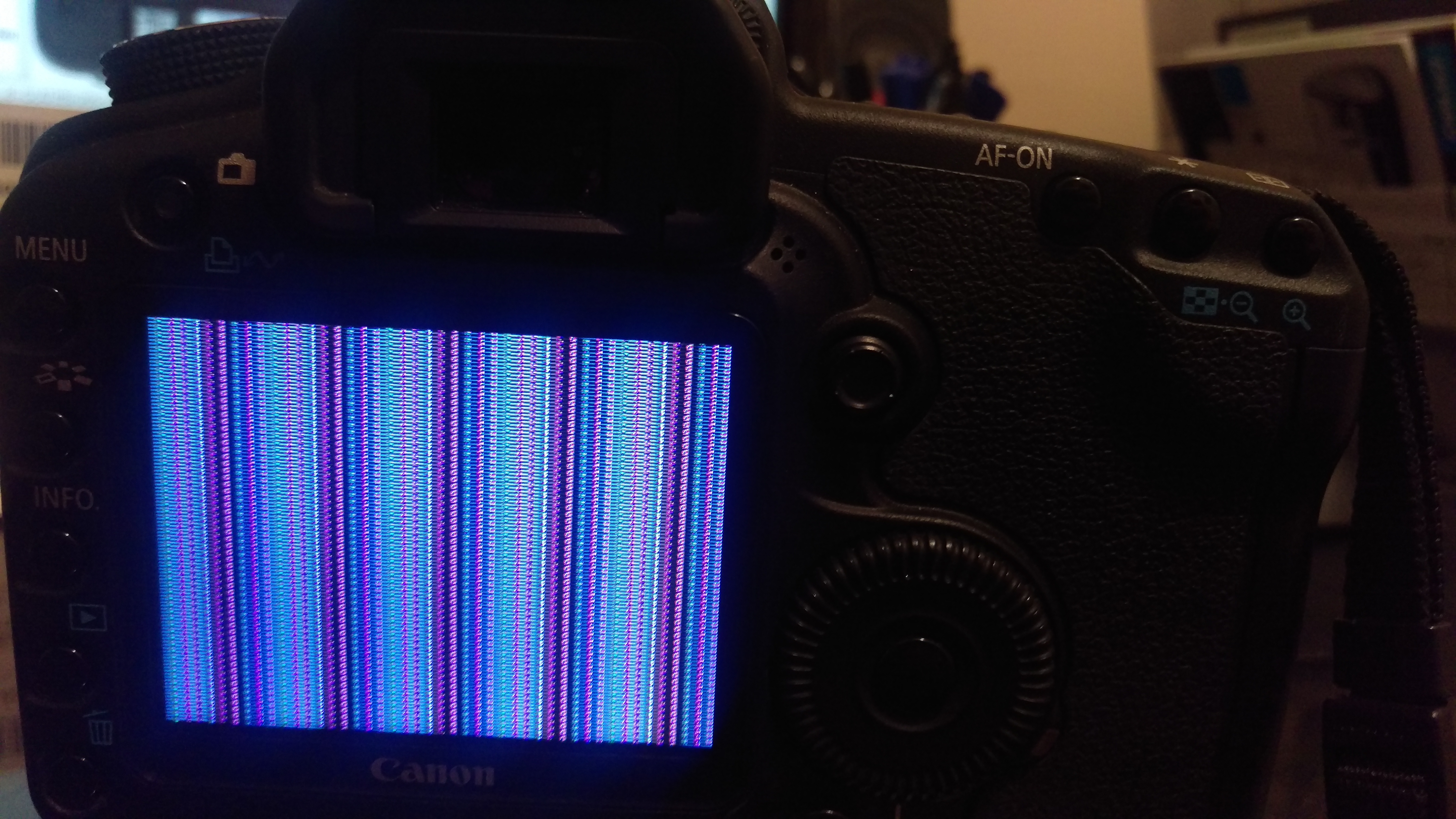 5D Mark II crashing / overheating - crash screen